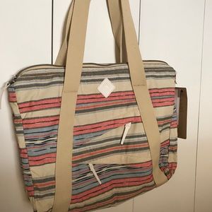New Burton tote bag